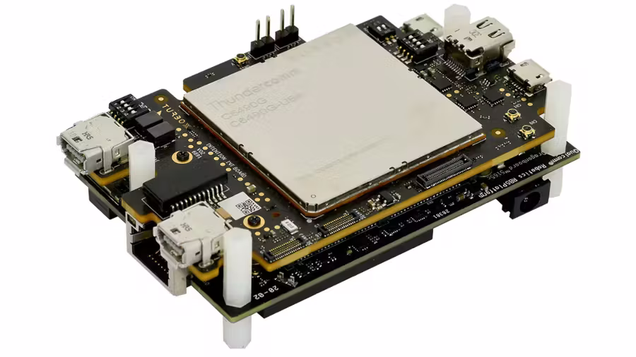 Edge AI chip on circuit board - Qualcomm Announces the Edge AI RB3 Gen 2 Chip for IoT and Robotics ...